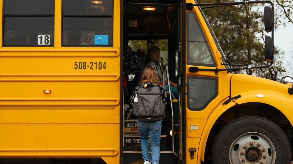 Mob of 20 illegal aliens reportedly tries to board school bus with young children: 'Really scary'