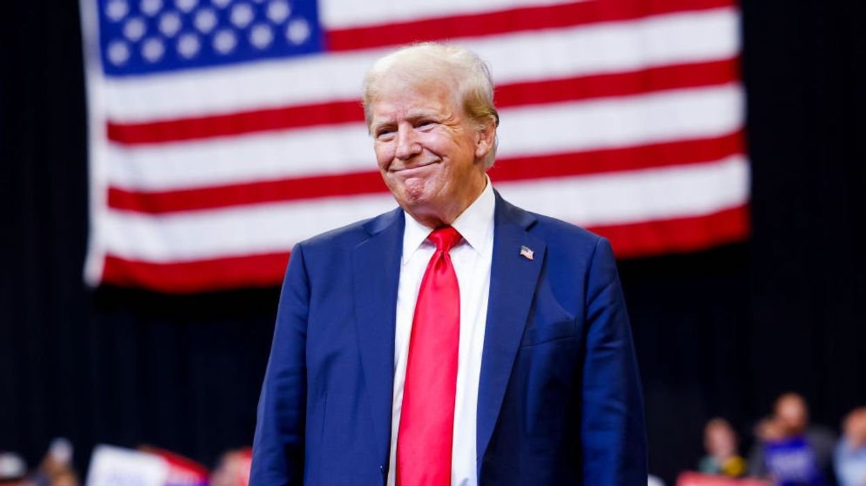 Senate Democrat gets honest in private about Trump's performance in the polls — and history proves his fears are justified