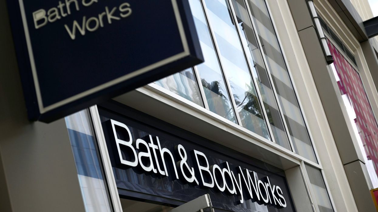 Bath and Body Works pulls soy candles after complaints that winter design looks like Ku Klux Klan hoods