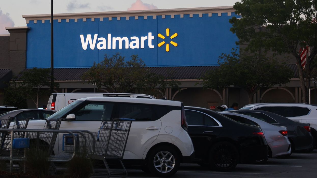 19-year-old worker found burned to death inside Walmart oven, and her mother was the person who found her remains