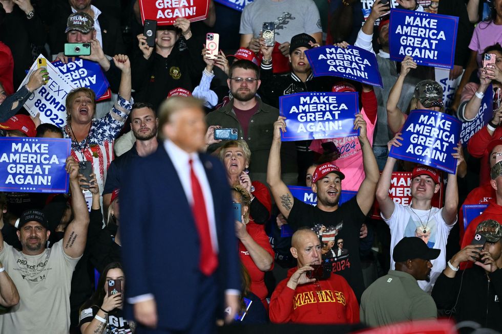 Trump praises Latinos and Puerto Ricans at rally in Pennsylvania after joke controversy