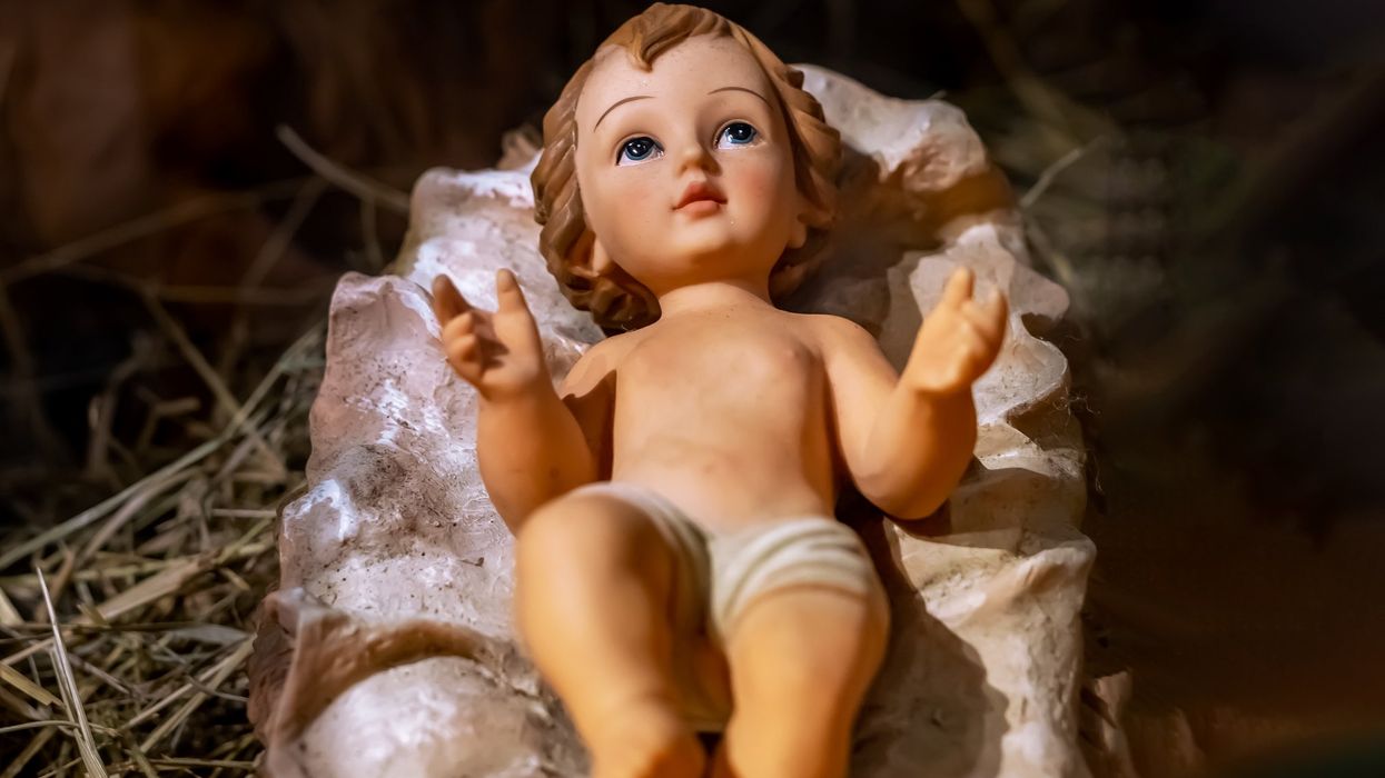 Baby Jesus stolen from nativity scene, but thief returns it just in time for Christmas with remorseful apology