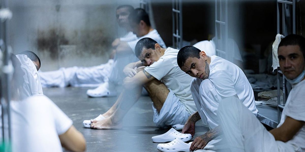 Federal judge rules Trump cannot use Alien Enemies Act to deport Tren de Aragua terrorists: ‘Unlawful’ Federal judge rules Trump cannot use Alien Enemies Act to deport Tren de Aragua terrorists: ‘Unlawful’