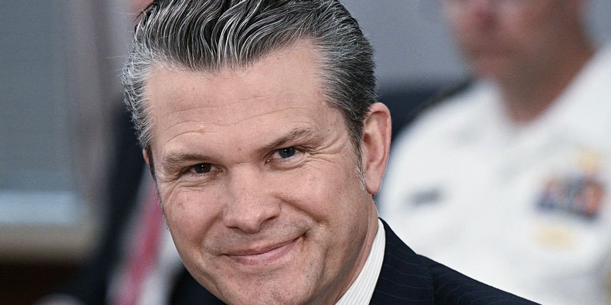 ‘No more dudes in dresses’: Hegseth gives multitudes of trans-identifying service members the boot ‘No more dudes in dresses’: Hegseth gives multitudes of trans-identifying service members the boot