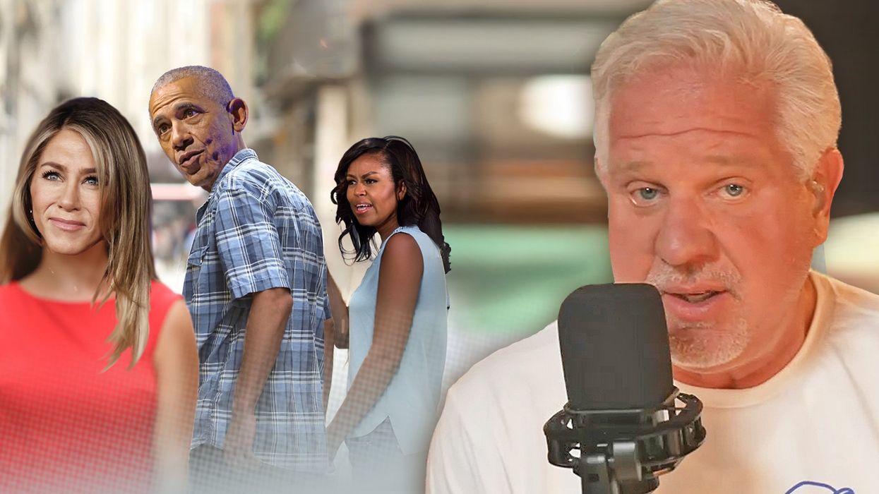 MORE evidence the Obamas are breaking up?