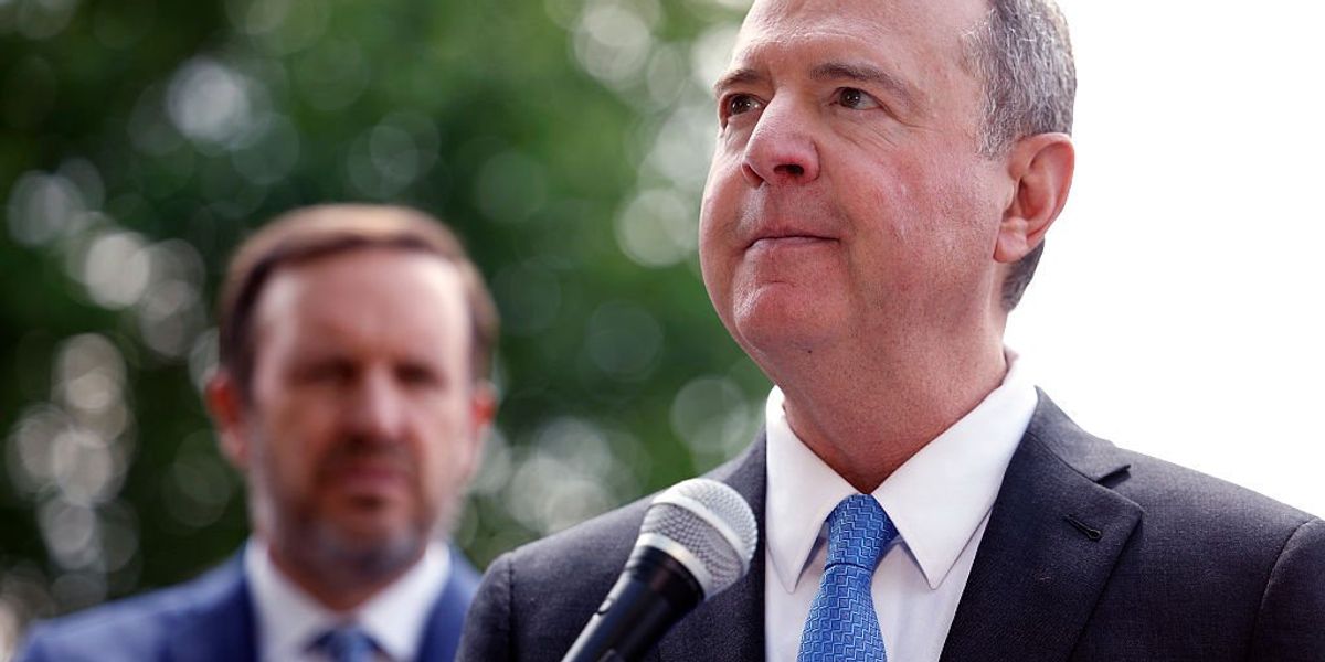 Trump drops evidence against Schiff, calls for his prosecution