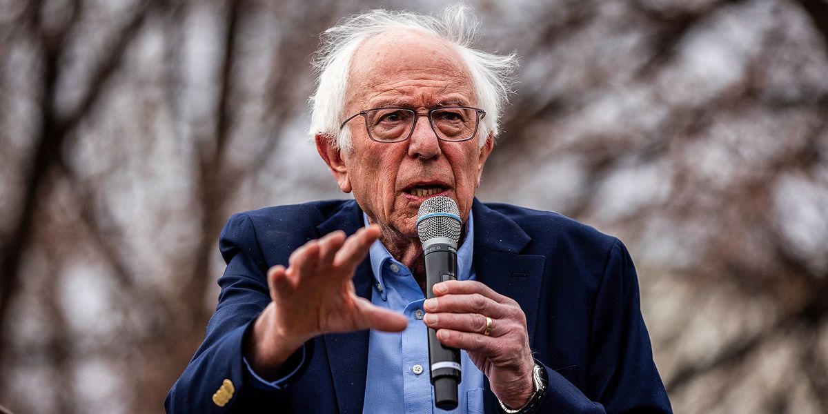 Manhattan is a ‘food desert’: Bernie Sanders defends government grocery stores Manhattan is a ‘food desert’: Bernie Sanders defends government grocery stores