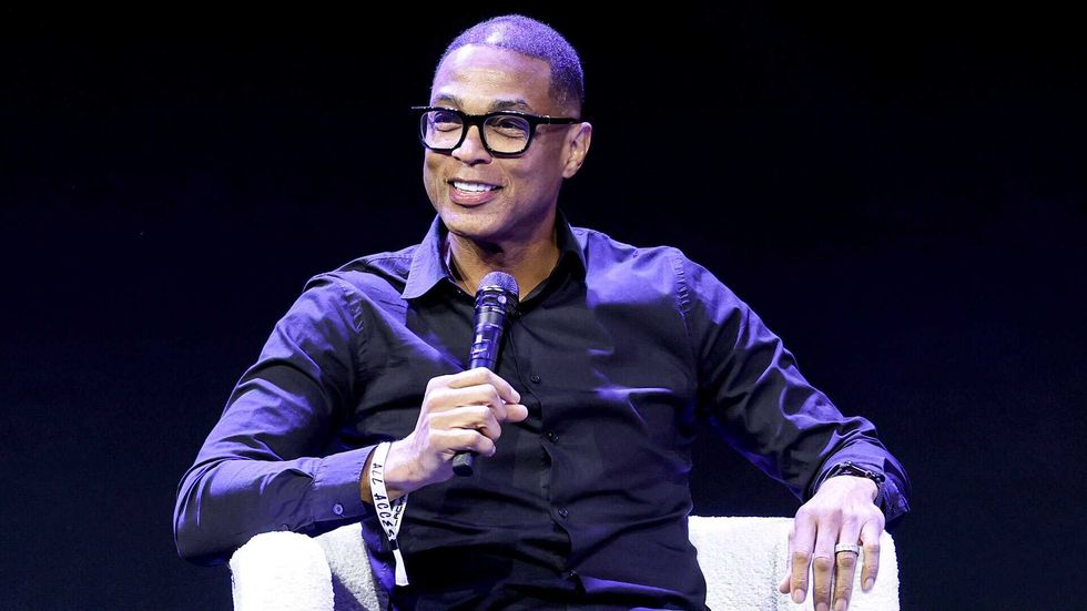 Don Lemon claims illegal border crossings ‘aren’t criminal’ — gets schooled by Chicago residents