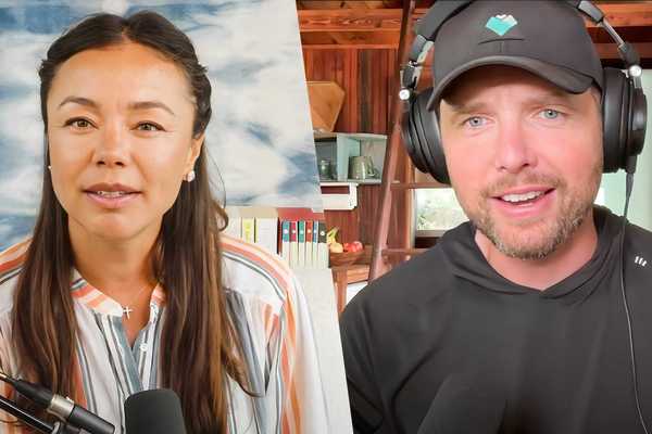 Tech expert gives step-by-step guide to fight addictive algorithms, rediscover joy