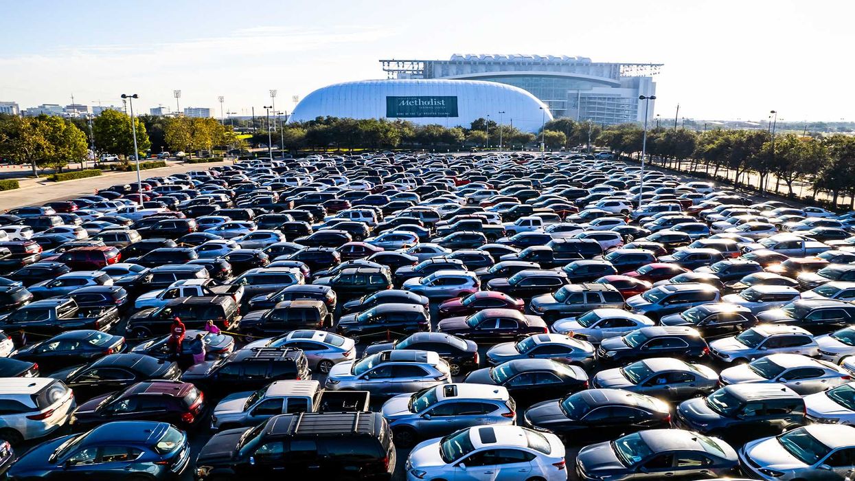 America’s longest shutdown breaks records and starves Americans