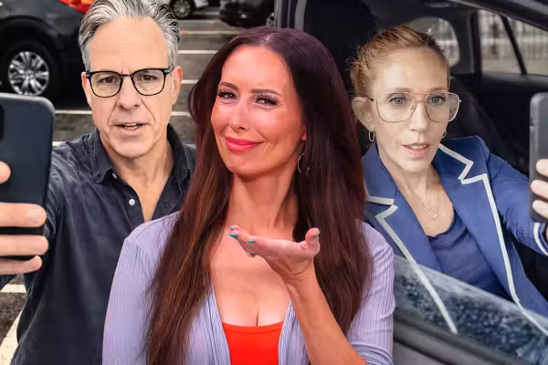 CNN’s ‘death spiral’: ‘Cringe’ selfie strategy deployed as network scrambles to stay relevant