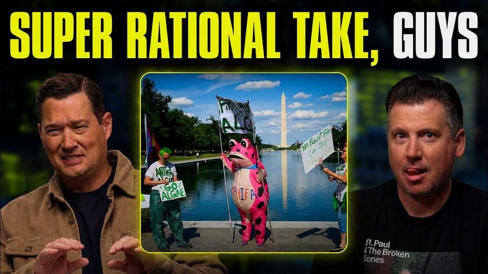 Pro-algae activists rally to save Trump’s Reflecting Pool slime after vandals allegedly destroy the lining