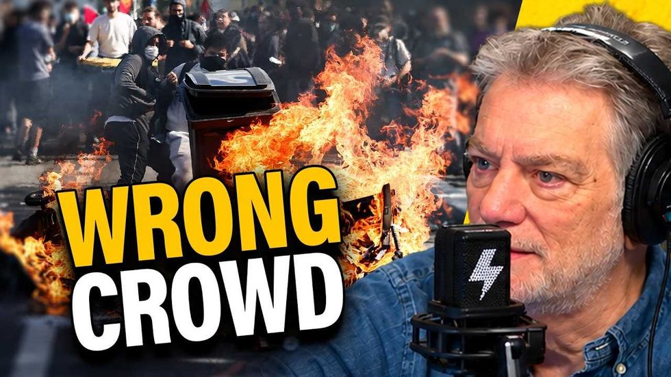 800,000 show up for the pope in France — and the left is losing it