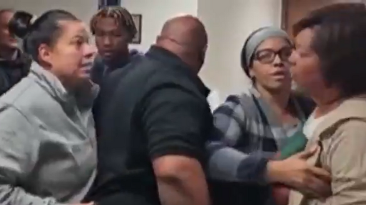 Video: Louisiana mayor charged for allegedly smacking phone out of woman's hand, justifies actions because she's a mother