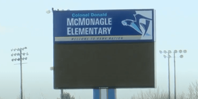 Grandma helped her granddaughter beat up elementary school girl after sneaking into bathroom: Police - Vimarsana News