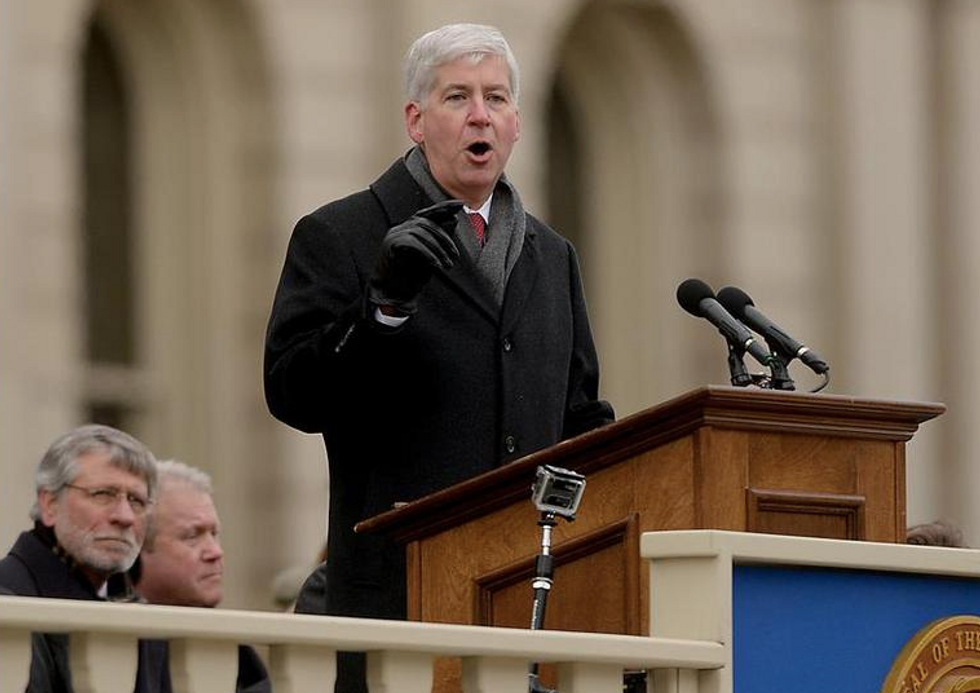 GOP Governor Pleases the New York Times, Irks the NRA