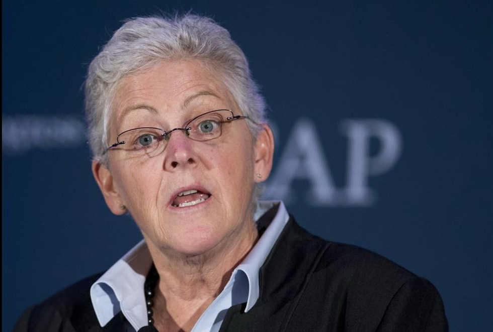 Obama Administration Hot and Cold on Climate Warnings