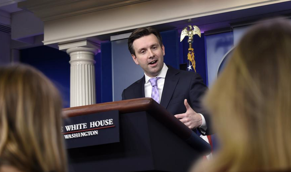 White House Can’t Say if Hillary Clinton Violated the Law
