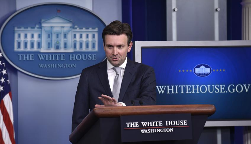 White House Spokesman Attacks Mitch McConnell's 'Inept Leadership