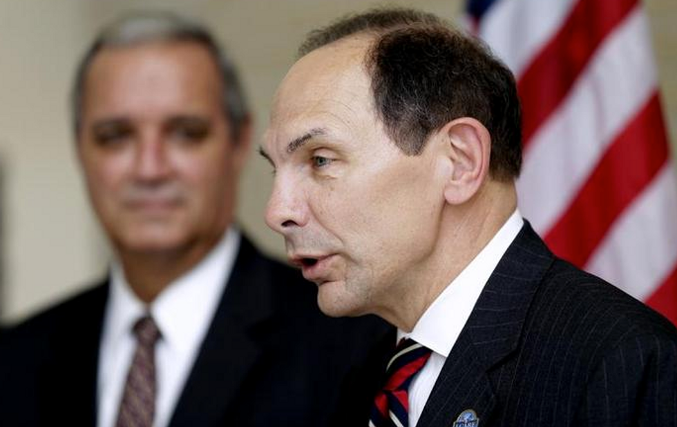 Lawmaker: Fire these two specific inept VA employees