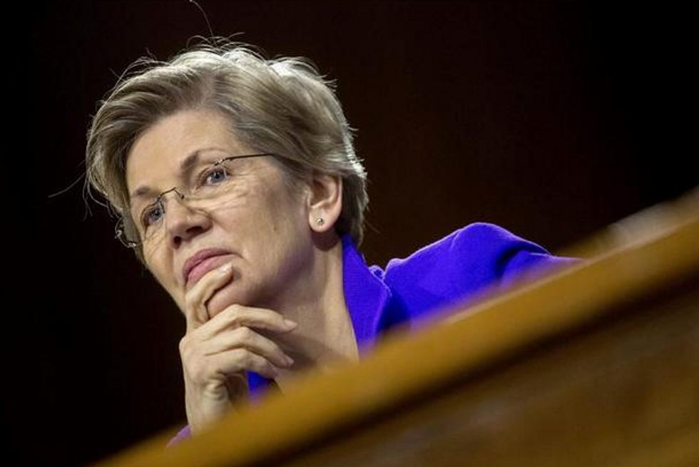 There's Already a Movement to Get Elizabeth Warren to Lead Senate Democrats After Reid