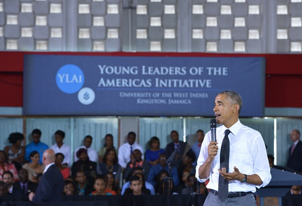 Obama’s Answer to a Chicagoan’s Question on Stopping Violent Crime Includes Going After the Police