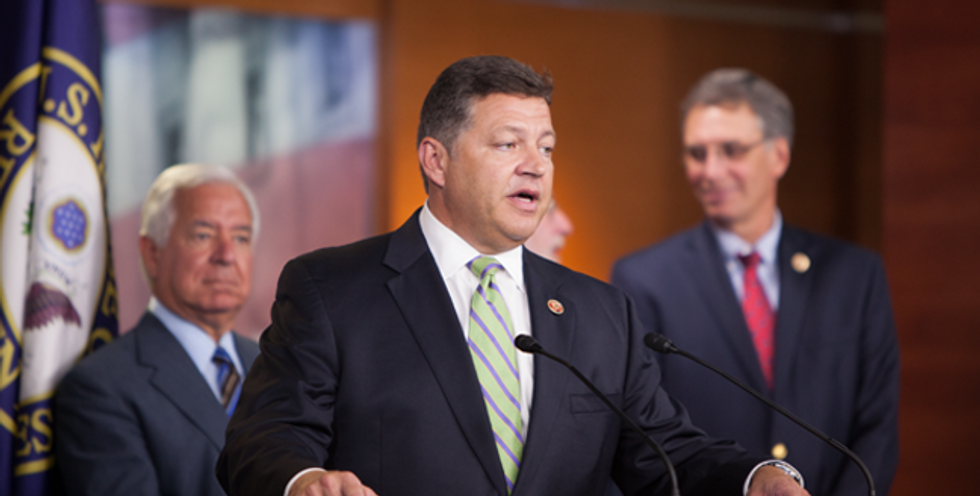 Report: House Transportation Committee chairman dating airline lobbyist
