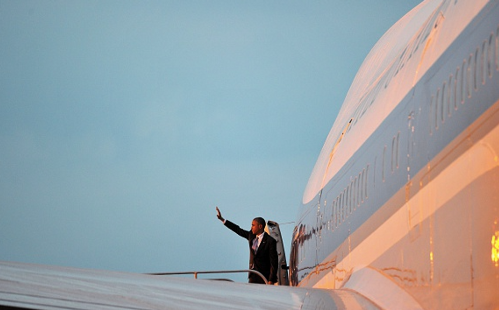 White House: No, Obama Isn't Undermining His Climate Message by Flying All the Way Down to Florida for Earth Day