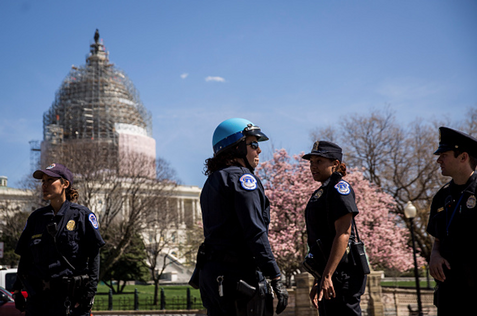 Capitol Police Now Receiving Training on How to Go to the Bathroom