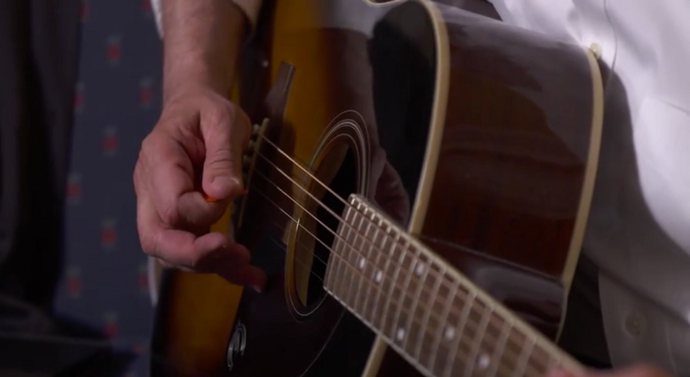 Martin O'Malley teases 'stay tuned' for POTUS announcement with some very telling musical accompaniment