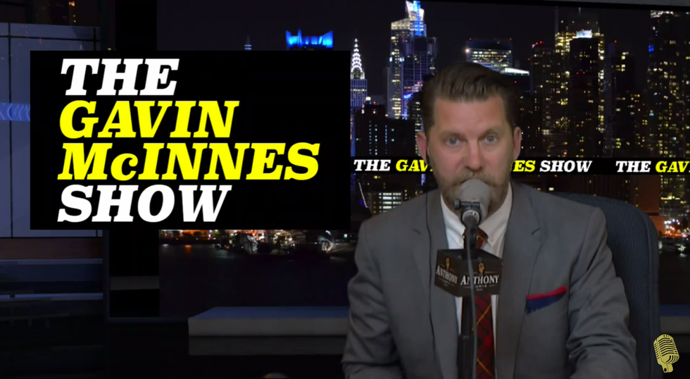 Outspoken Comedian's Radical Plan to 'Save America in 10 Easy Steps' Will Likely Rile Up Left and Right