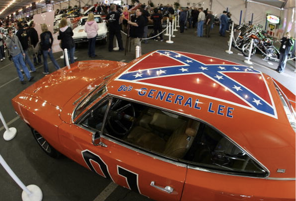 Confederate Flag Atop Famous 'Dukes of Hazzard' Car to Be Painted Over, Owner Says