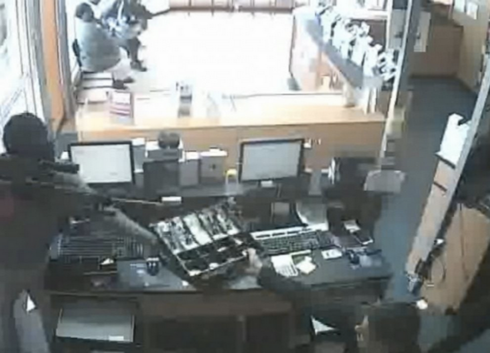Dramatic Footage: Masked Men With Semi-Auto Rifle Rob Cellphone Store — and It Gets Worse Once You Notice What One of the Customers Is Holding