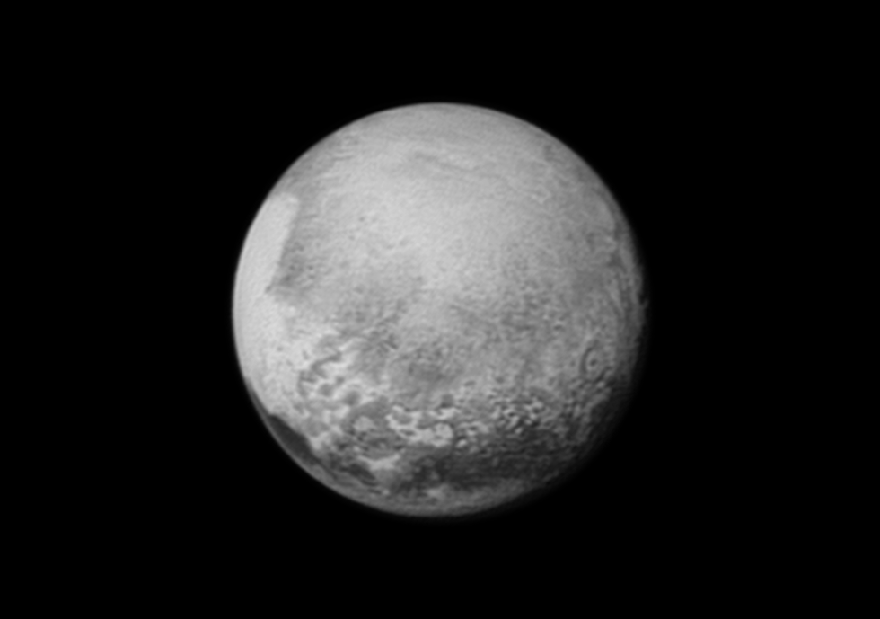 Watch NASA's Historic Flyby Pluto Live Here This Morning