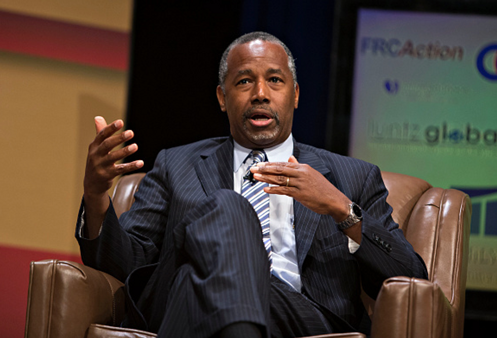 Ben Carson Gets Into Back-and-Forth Exchange With Reporter Over ‘Context’ of His Muslim Comments