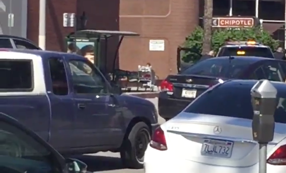 Police Kill Man Waving, Firing Gun on Busy L.A. Shopping Street (GRAPHIC)