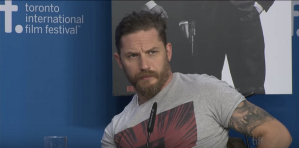 Watch How Actor Tom Hardy Handles Reporter From LGBT Site When He’s Asked About His ‘Ambiguous’ Sexuality