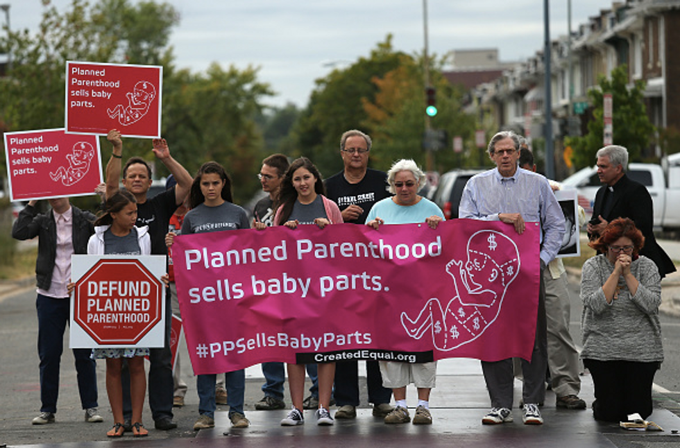 With Shutdown Looming, White House Vows to Veto Bill to Defund Planned Parenthood