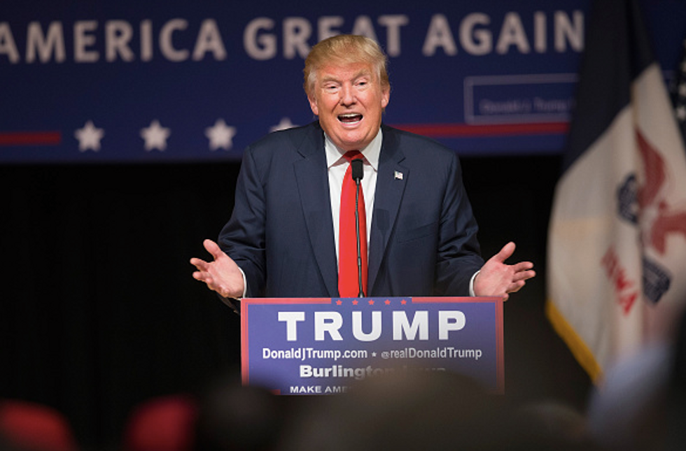 Donald Trump Disavows Super PACs Promoting His Campaign