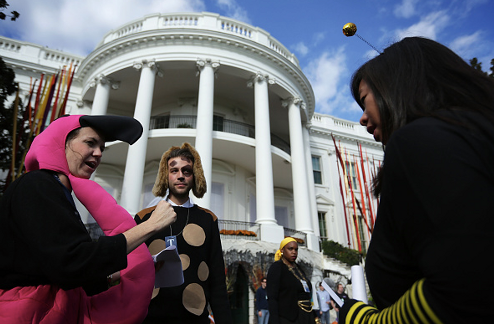 Obama Proclamation Touts ‘Eating Healthily’ Before Providing Halloween Butter Cookies