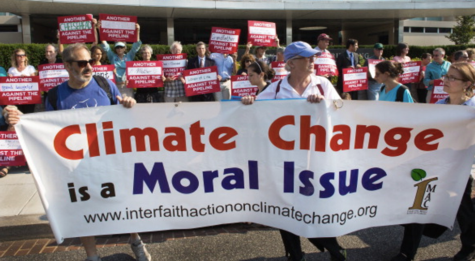 Judge Finds ‘Constitutional Obligation’ for State to Act on Global Warming