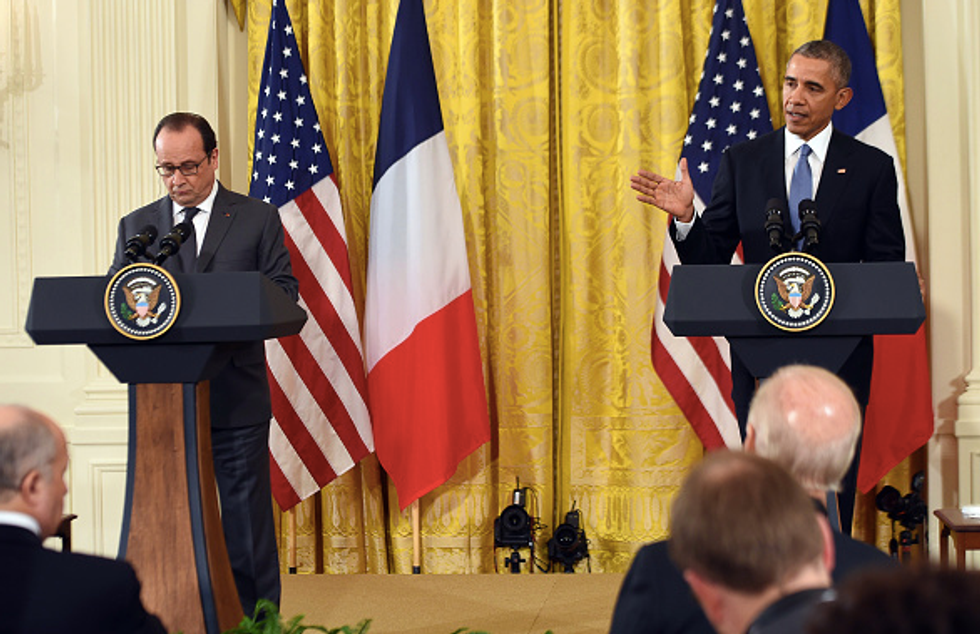 Obama: Abandoning Our Values and Fearing Refugees Would Be a 'Victory' for the Islamic State