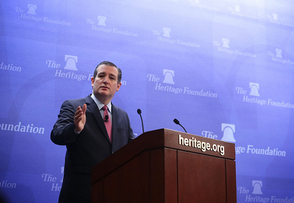 The White House has a Problem With Ted Cruz's Tweets About the Islamic State
