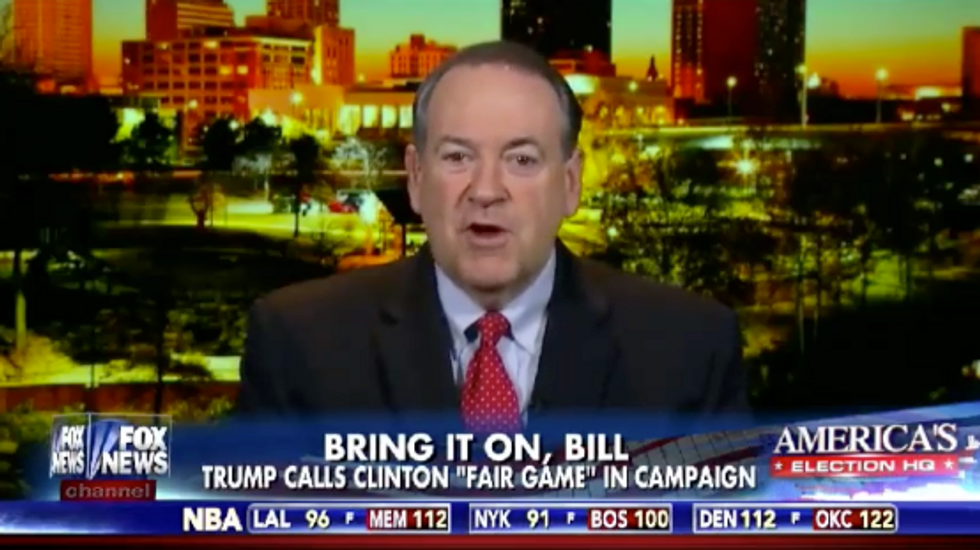 I'd Put My Money on Him:' Huckabee Says Trump Would Prevail in Battle With the Clintons