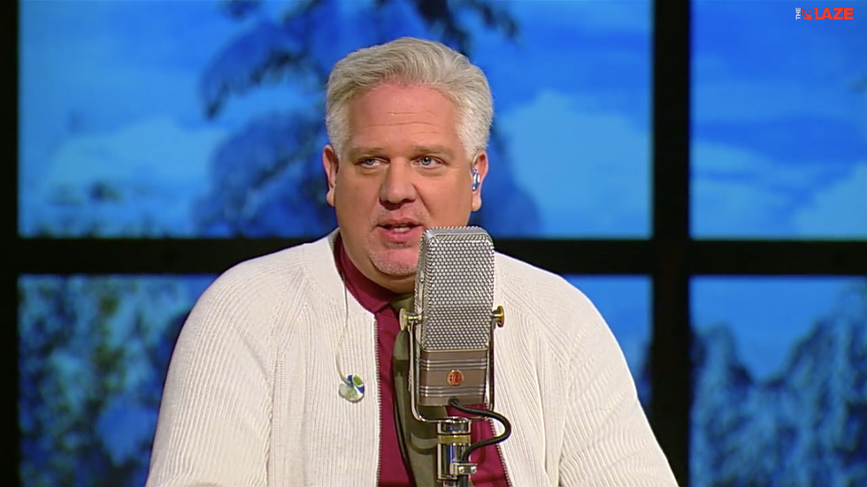 Glenn Beck: Rick Santorum's 'Ridiculous' Attacks on Ted Cruz Are 'Not Going to Work