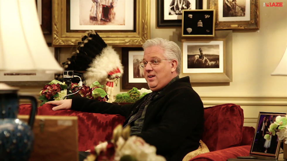 Glenn Beck Discovers Surprise at Holiday Inn Express That May Have Just Changed His Life