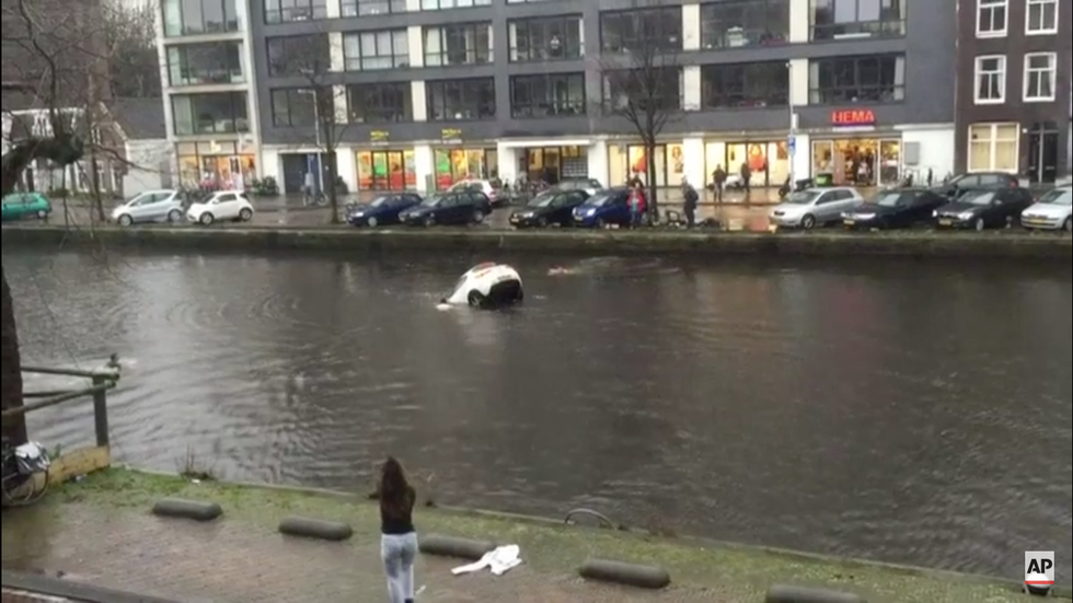 Crisis Averted: See How Four Heroic Men Rescue Sinking Mother and Baby