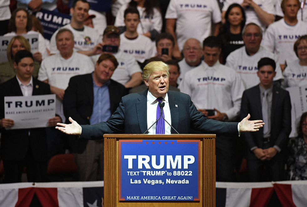 Trump Calls Cruz Land Ad a 'Scam' — Except There’s This Interview From Last Month