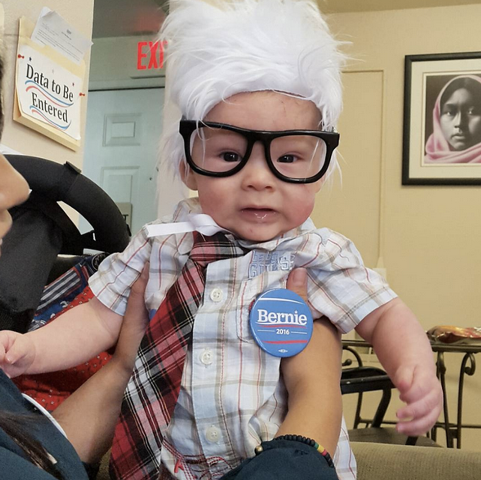 Bernie Baby' Dies Suddenly, Just Weeks After the 4-Month-Old Became an Internet Sensation