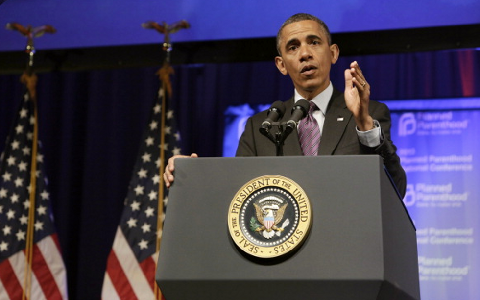 White House Responds to Clinton's Backing of 'Late-Pregnancy Regulation' With This Old Obama Comment